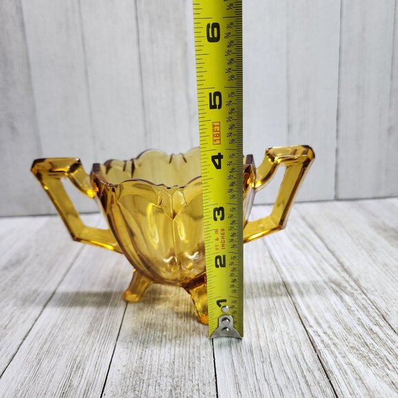 Vintage MCM Amber Pressed Glass Footed Crown Top Dish Bowl with Two Handle - Picture 7 of 9